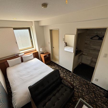 Hotel Cerezo Tokio Buitenkant foto