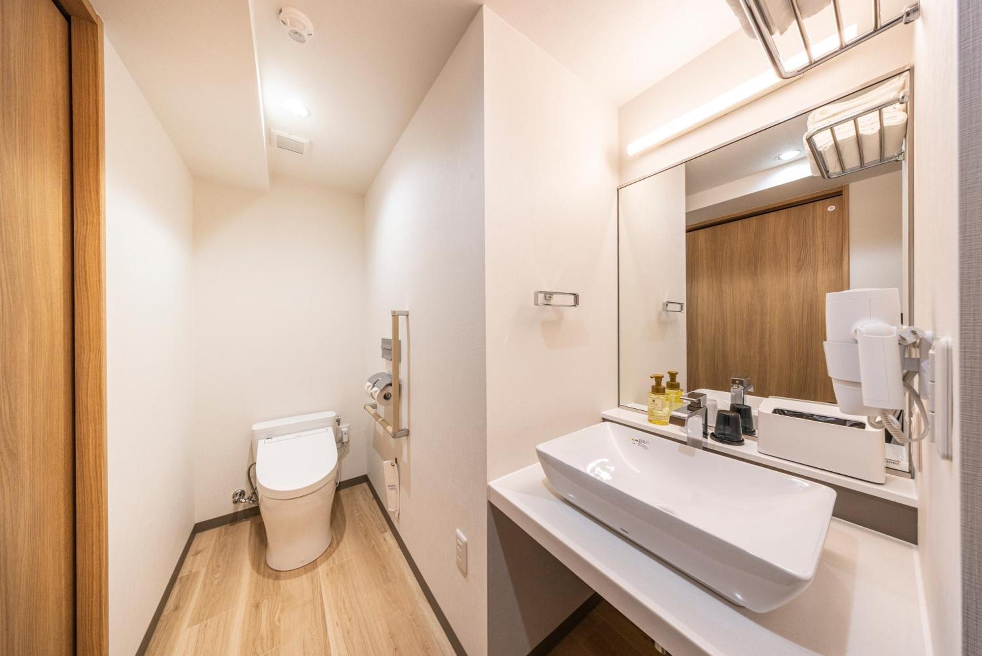 Hotel Cerezo Tokio Buitenkant foto