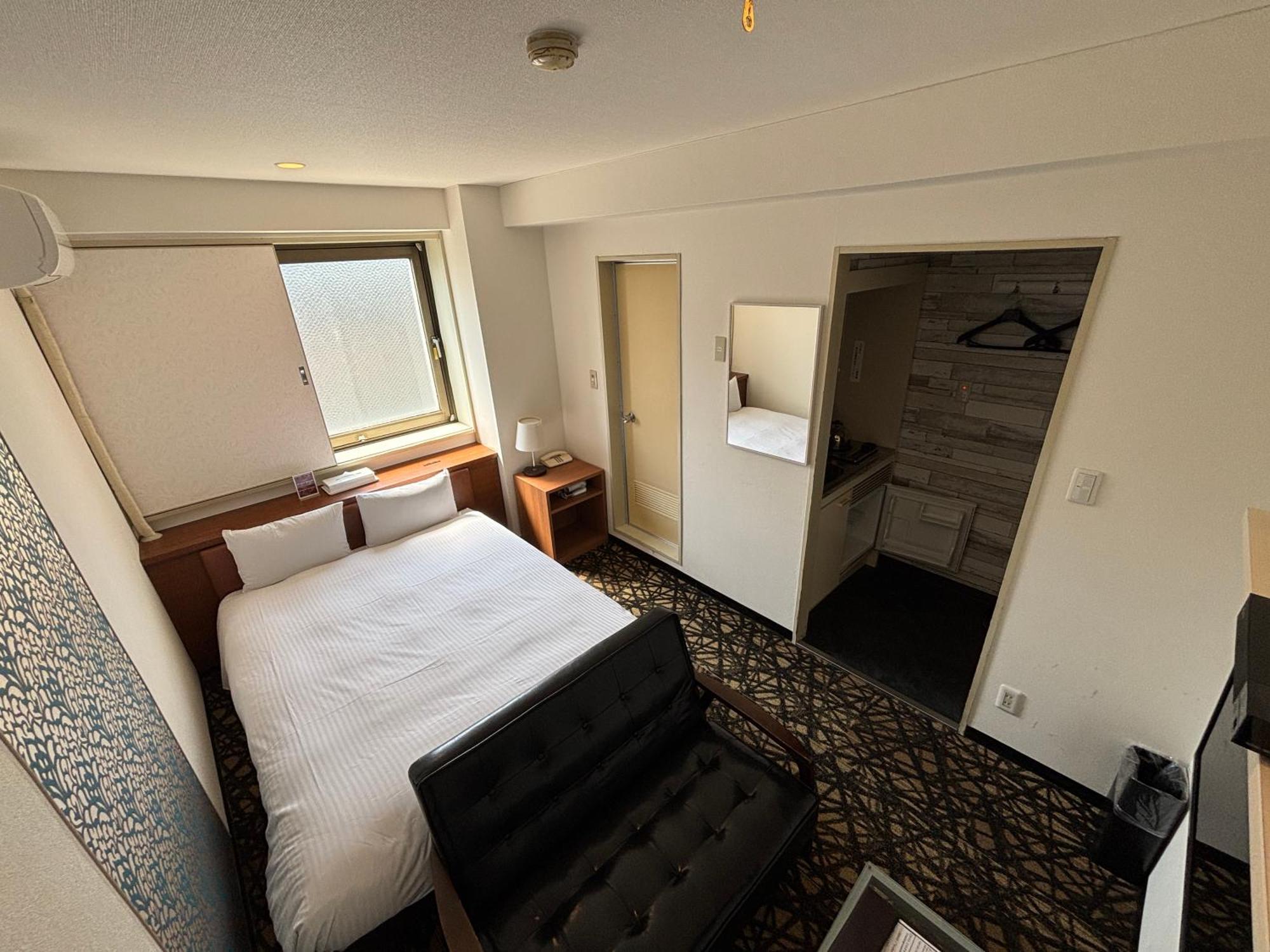 Hotel Cerezo Tokio Buitenkant foto