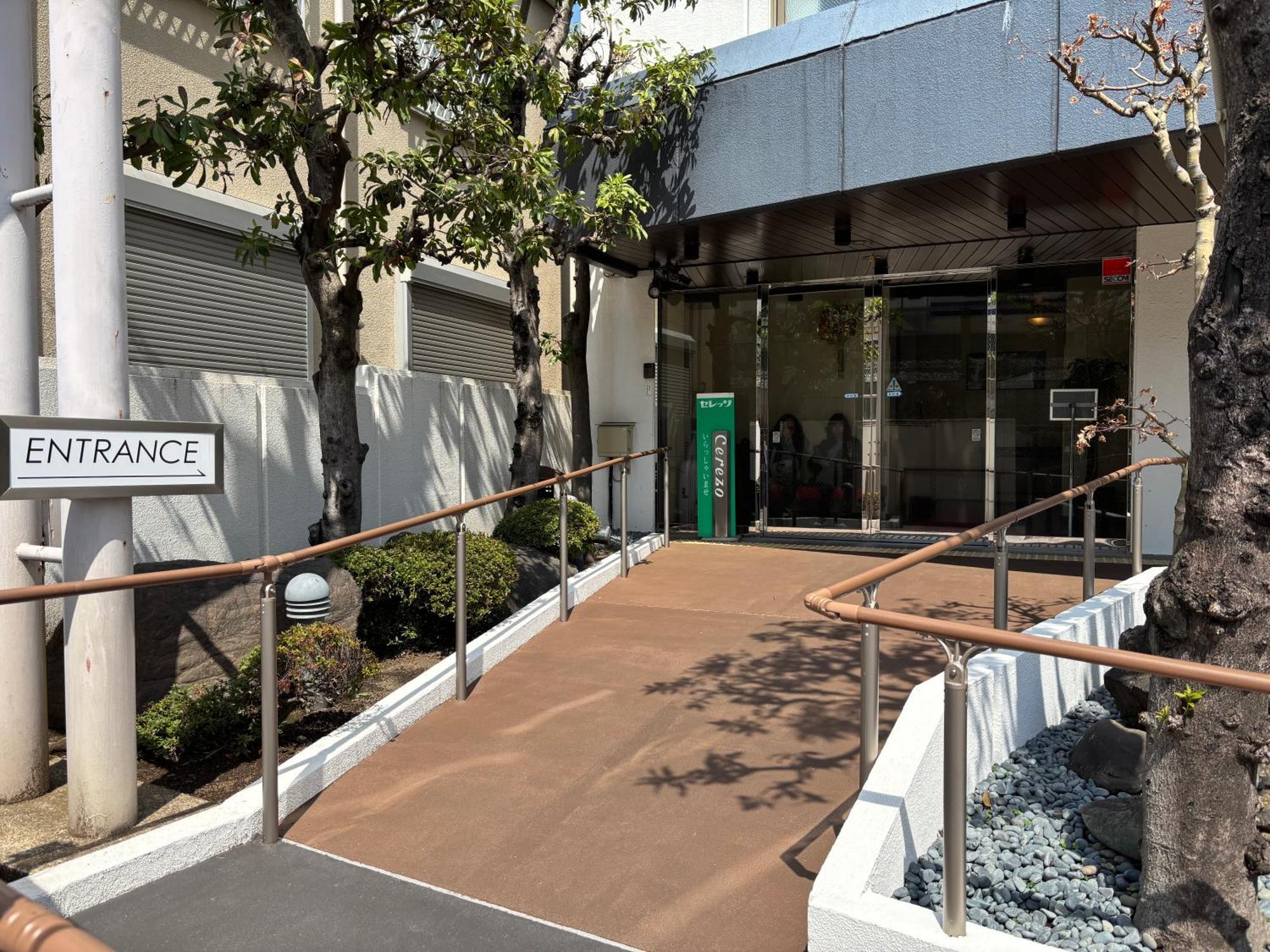 Hotel Cerezo Tokio Buitenkant foto